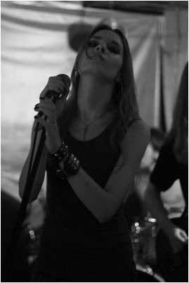 много много